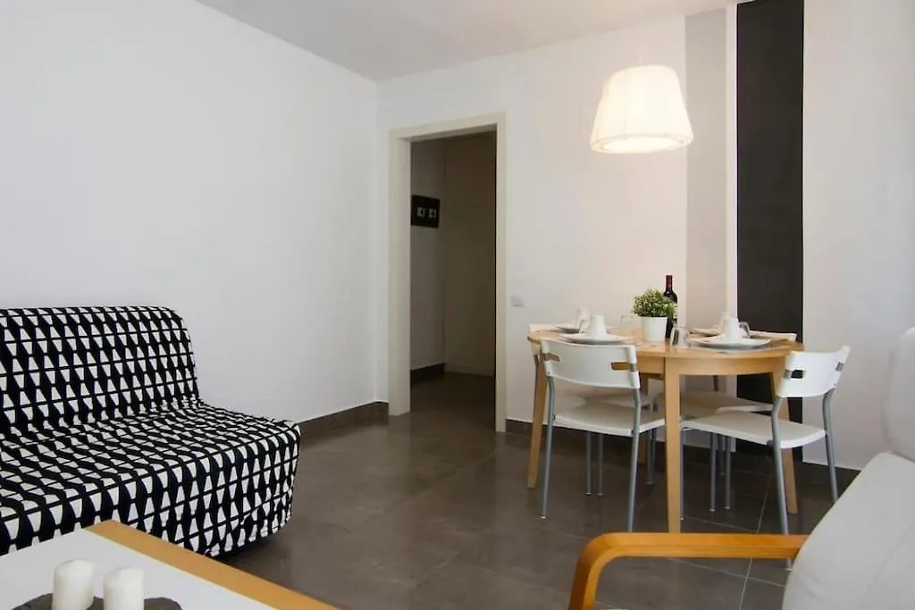 Cute Tiny Flat Near The Beach And City Center Tossa de Mar 0*,  Spain